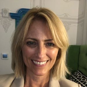 Meet your Posher, Kelly